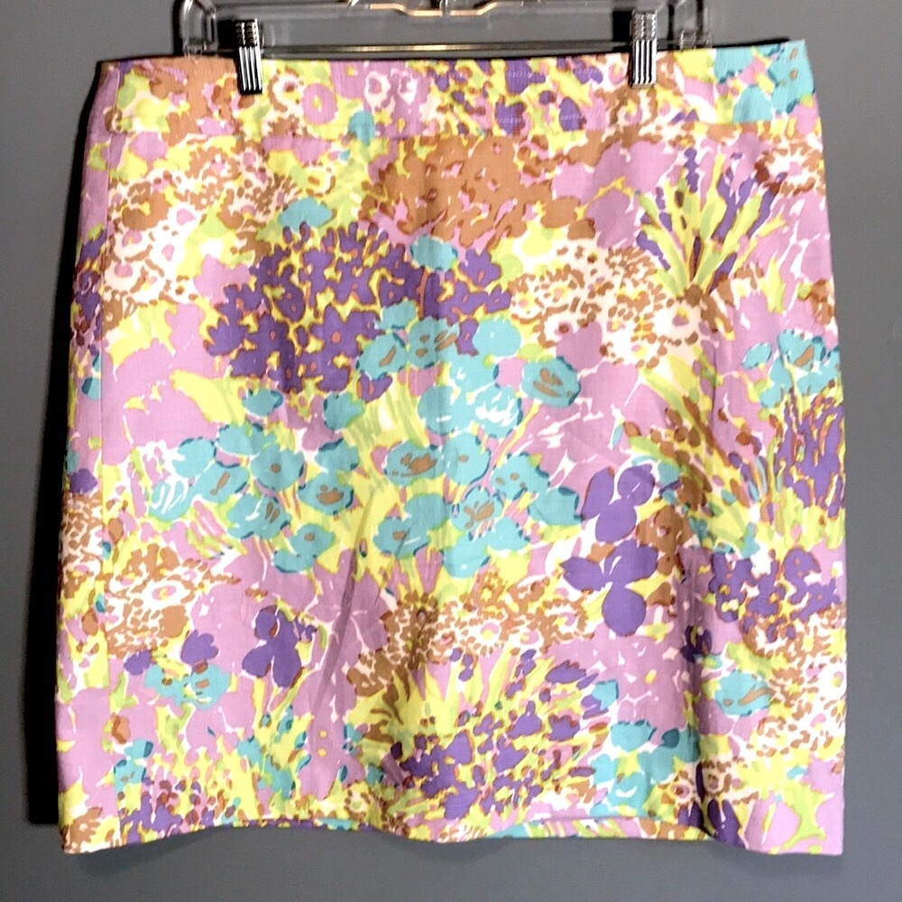 NWT Talbots ladies skirt in size 16